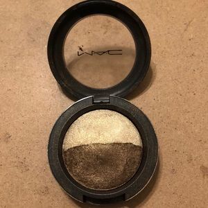 MAC Mineralize Shadow
